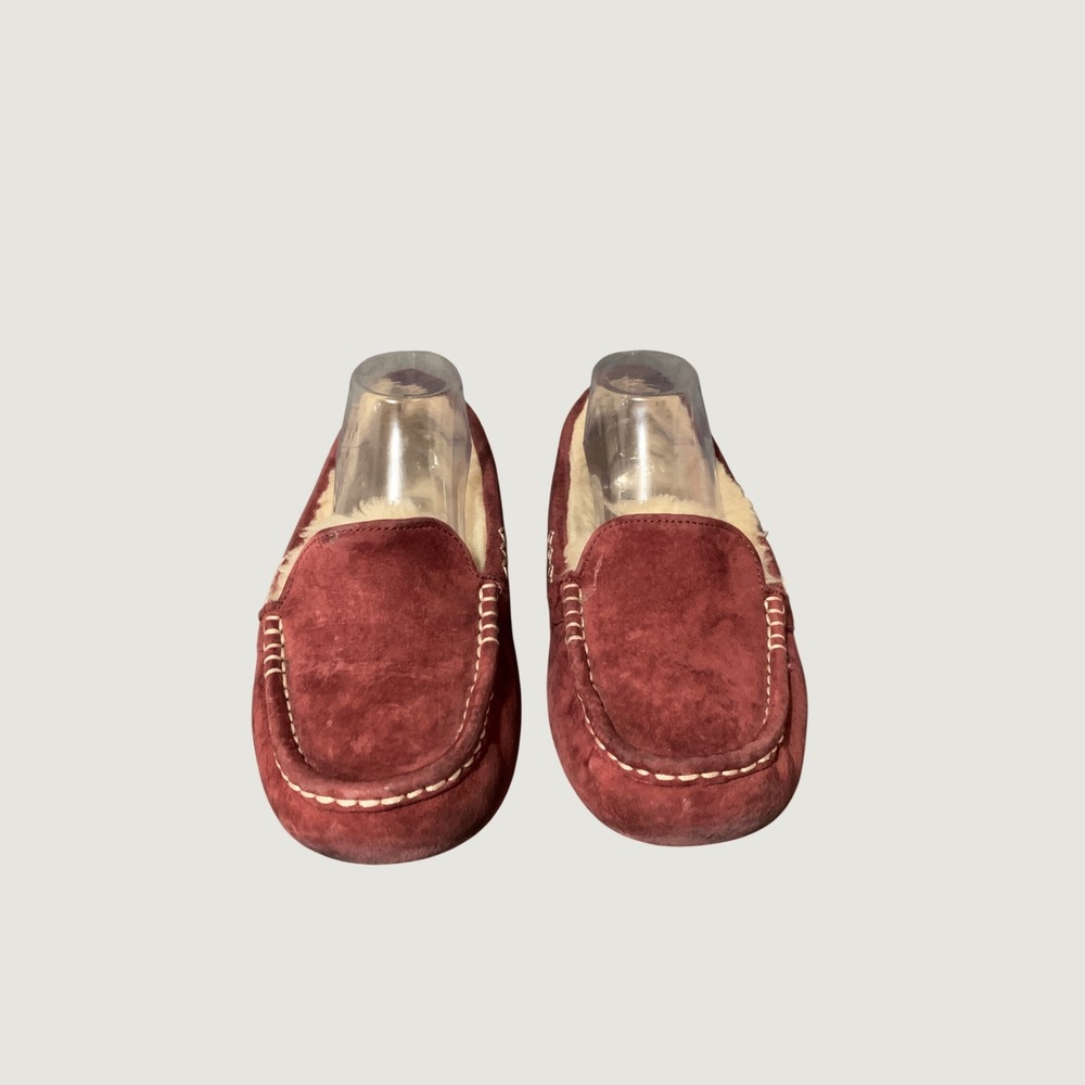 UGG Slippers Womens 9 Ansley Moccasin Burgundy Suede Sheepskin Lined 3312 Cozy